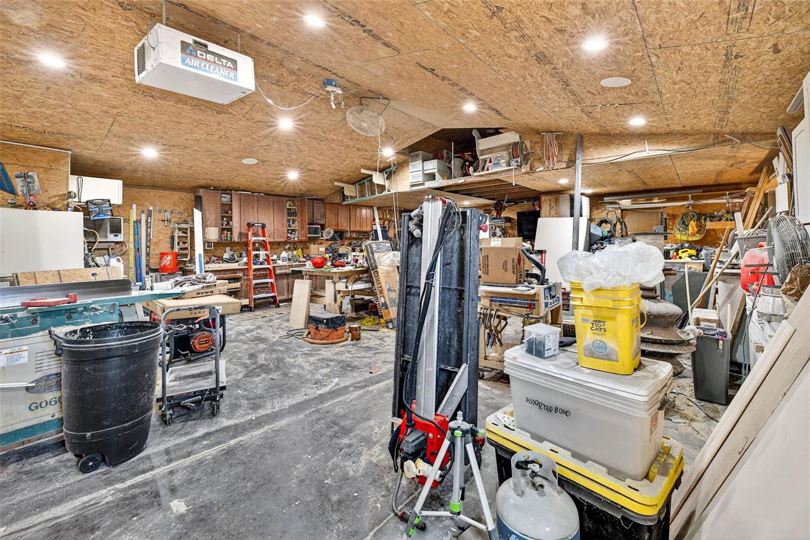 Image 73 of 98 For 18051 Hancock Bluff Road