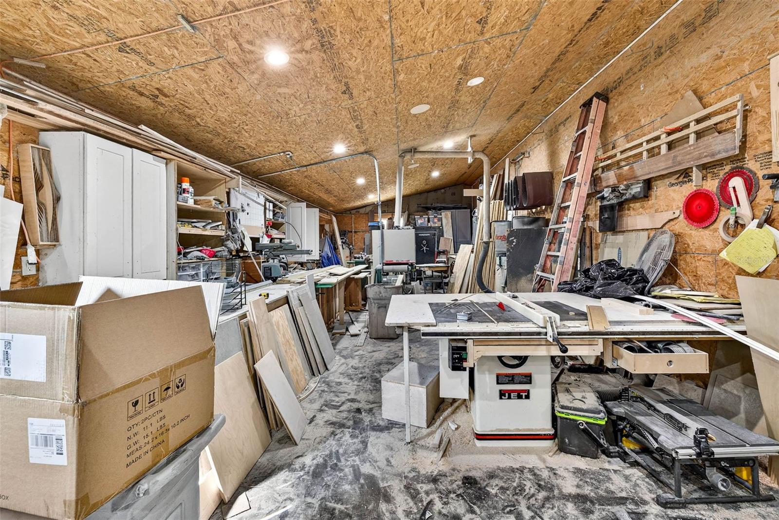 Image 74 of 98 For 18051 Hancock Bluff Road