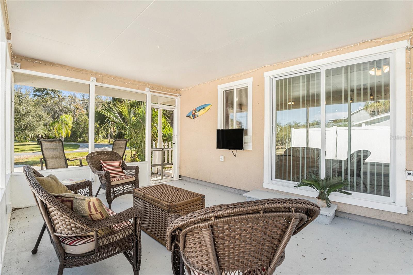 Image 29 of 37 For 1050 Midiron Point