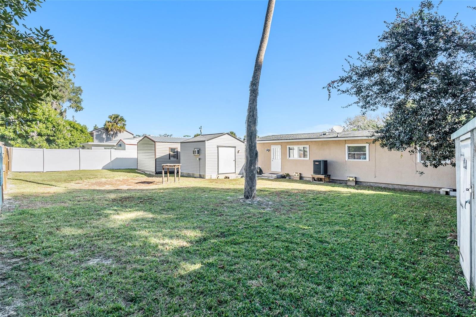 Image 34 of 37 For 1050 Midiron Point