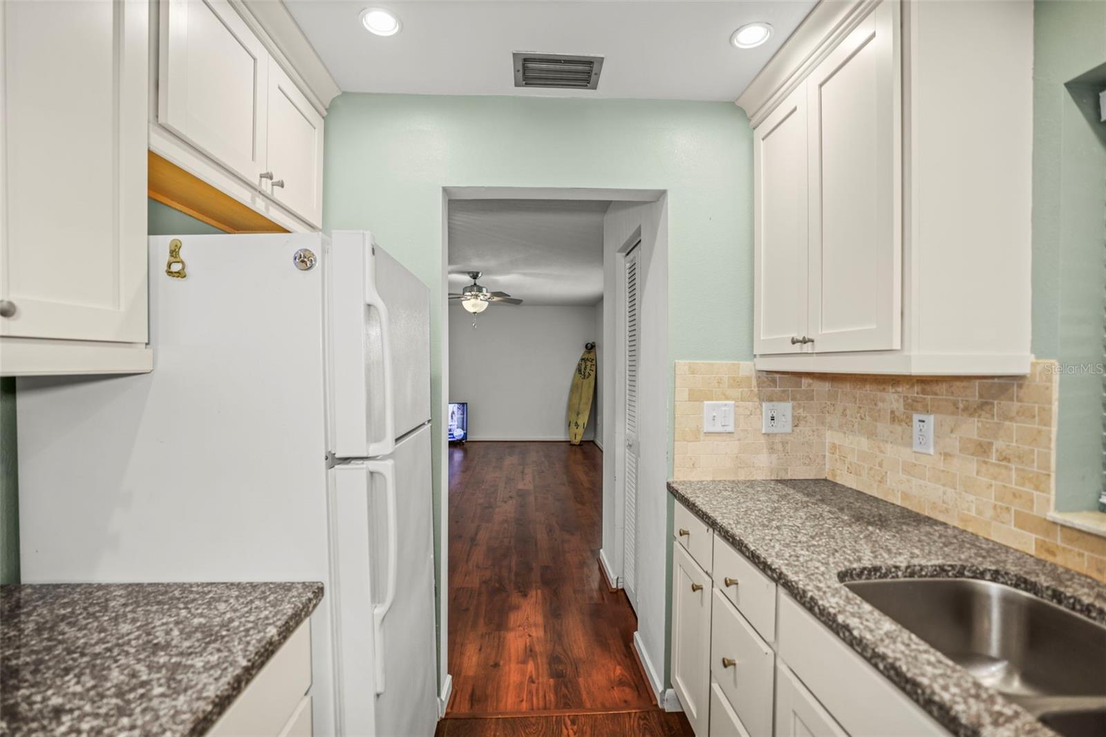 Image 10 of 49 For 11655 3rd Street E 19