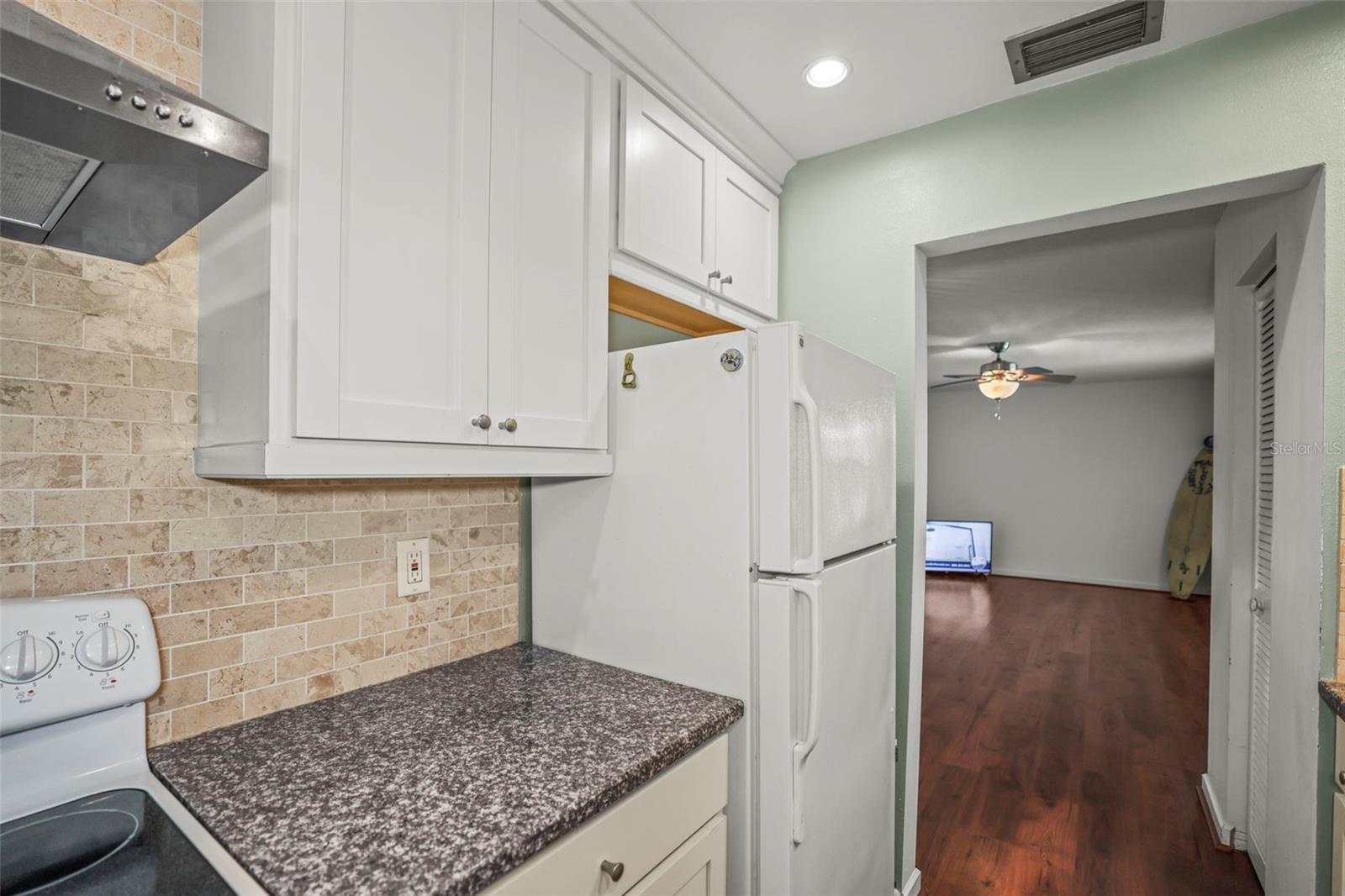 Image 11 of 49 For 11655 3rd Street E 19