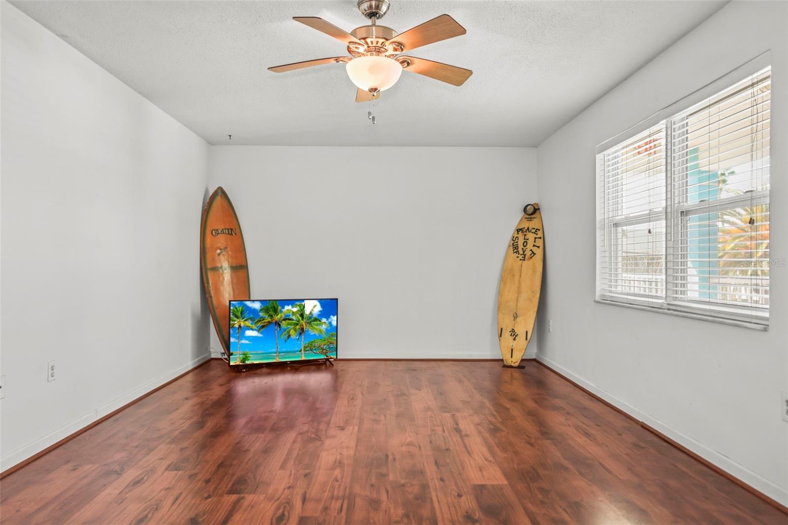 Image 5 of 49 For 11655 3rd Street E 19