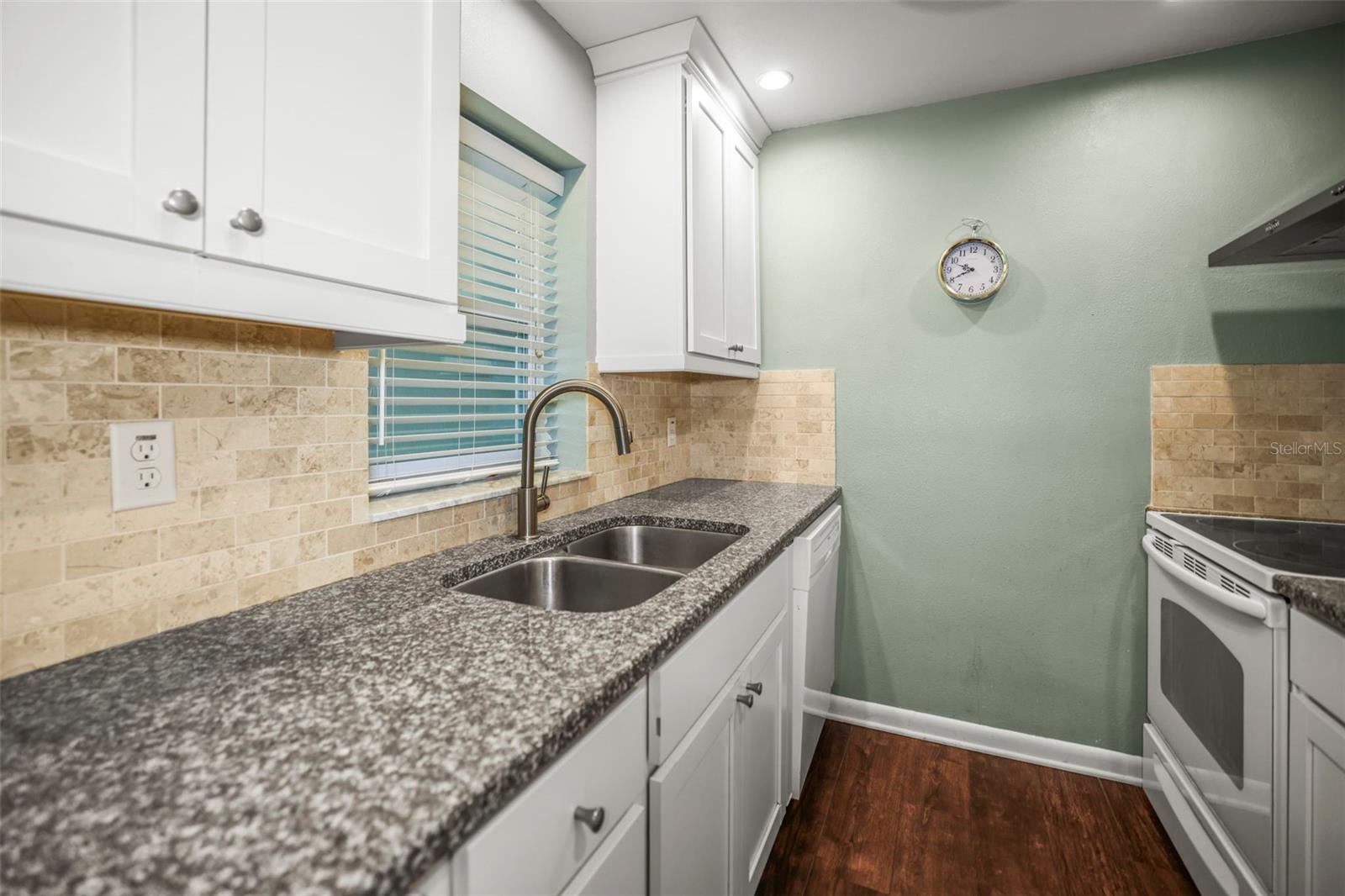 Image 8 of 49 For 11655 3rd Street E 19