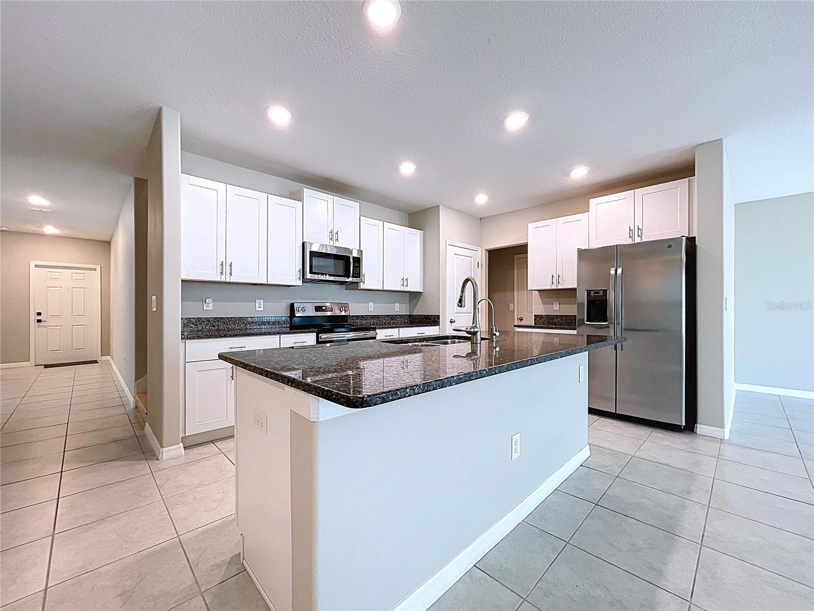 Image 19 of 90 For 6822 King Creek Drive