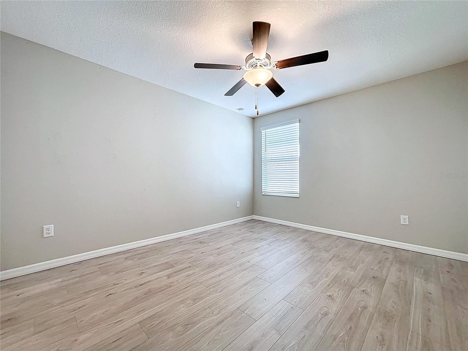 Image 51 of 90 For 6822 King Creek Drive