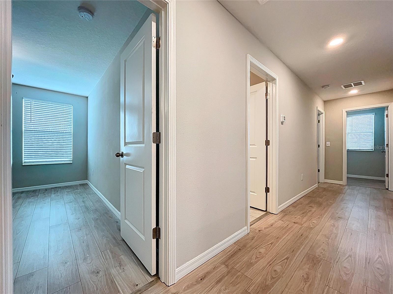 Image 70 of 90 For 6822 King Creek Drive