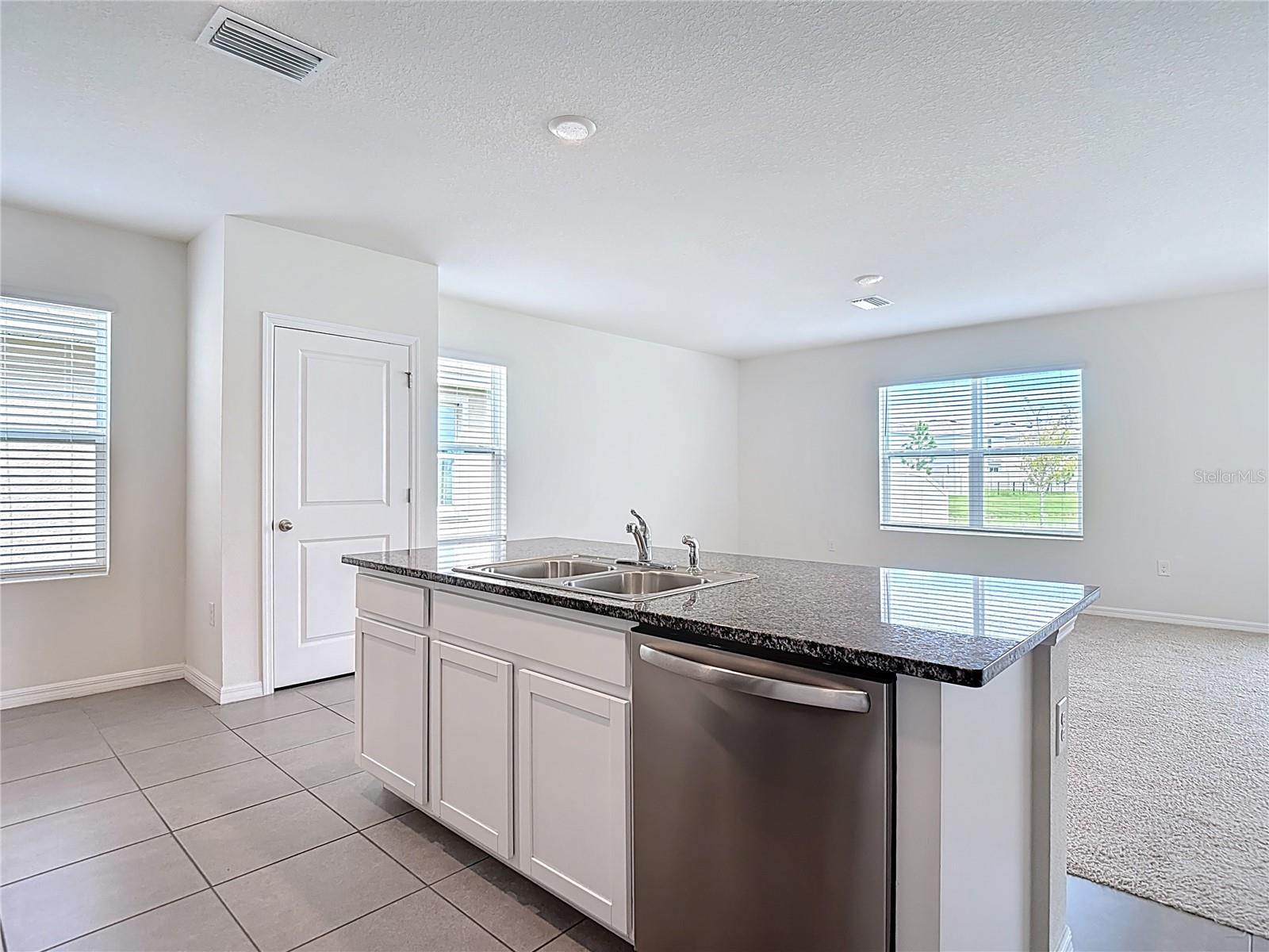 Image 12 of 65 For 10982 Penny Gale Loop