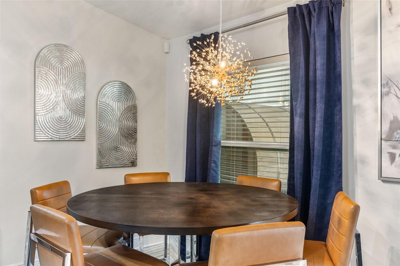 Image 21 of 52 For 12026 Colonial Estates Lane