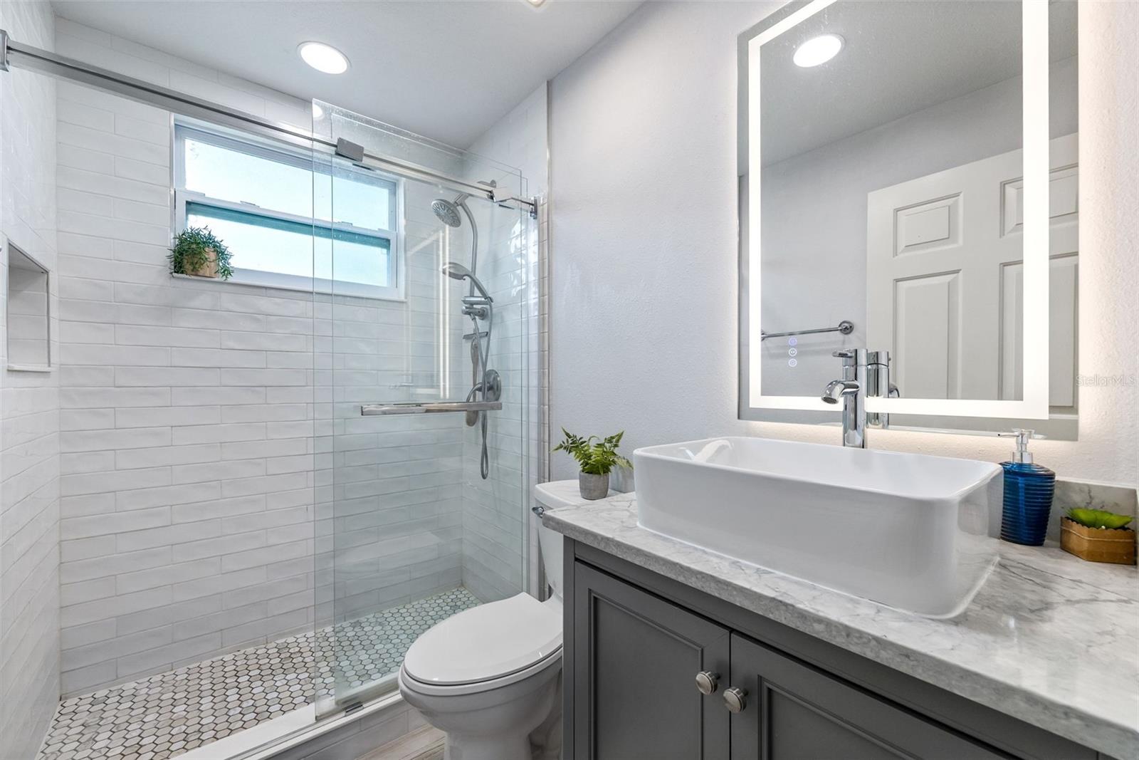 Image 35 of 52 For 12026 Colonial Estates Lane