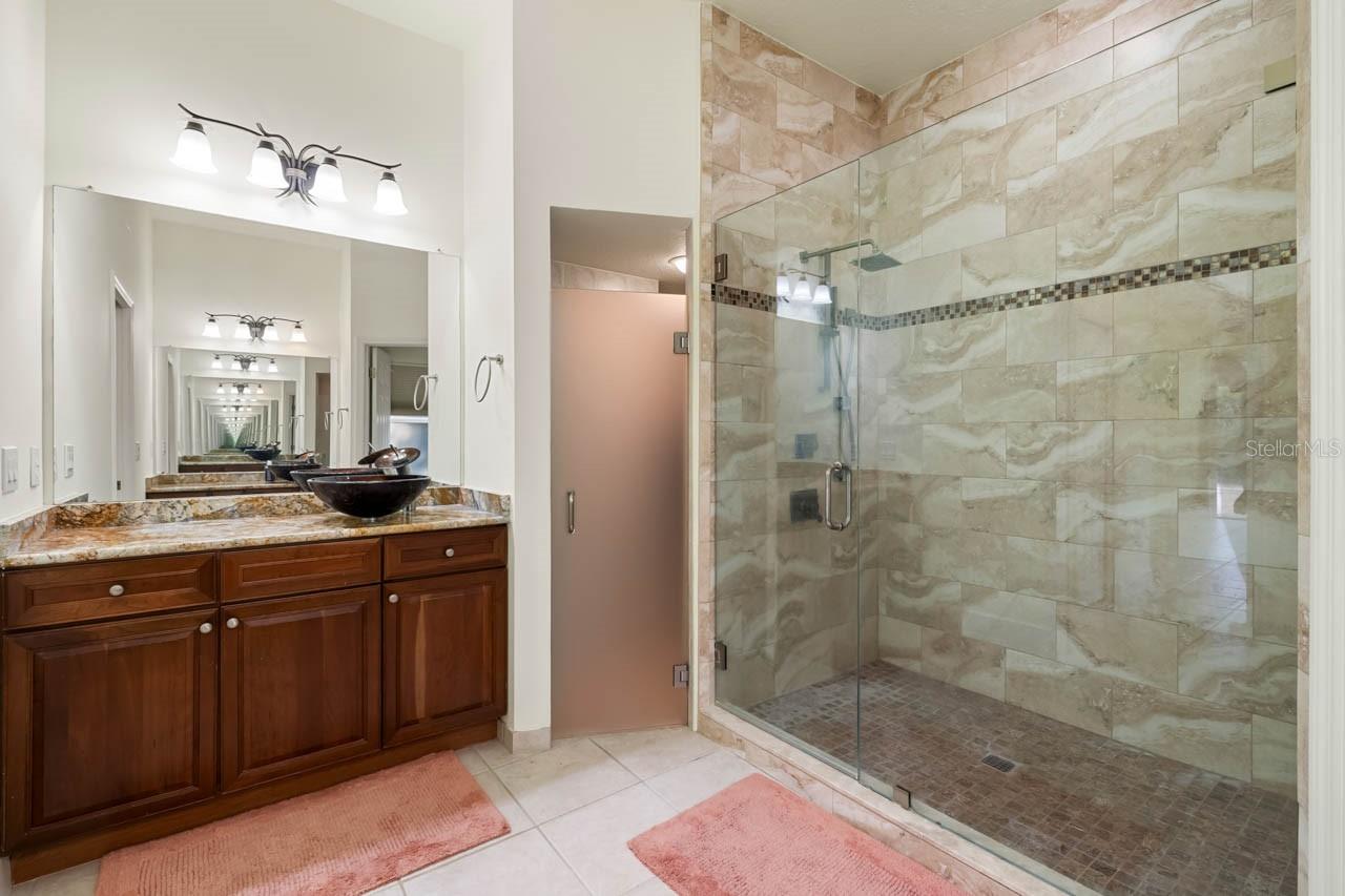 Image 21 of 40 For 3731 Gaviota Drive