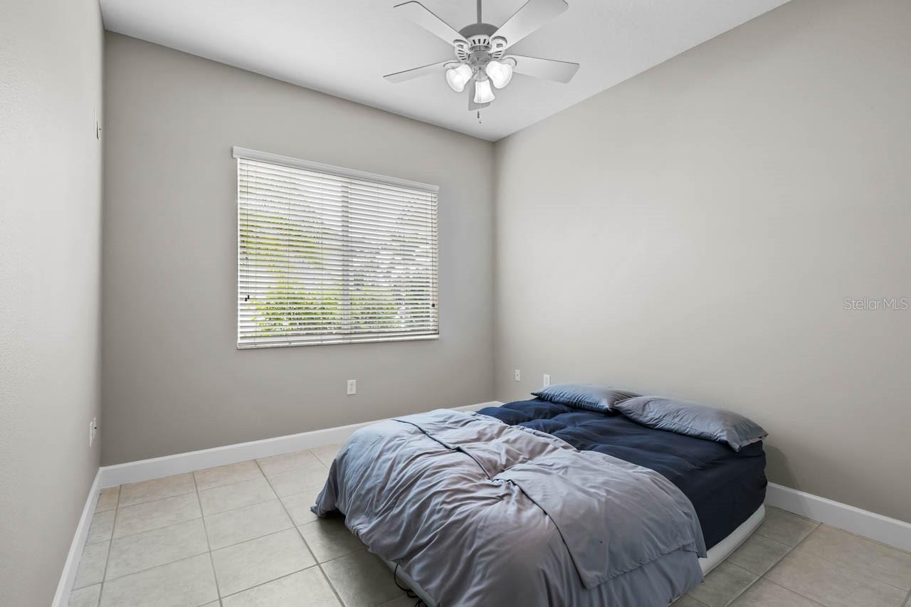 Image 25 of 40 For 3731 Gaviota Drive