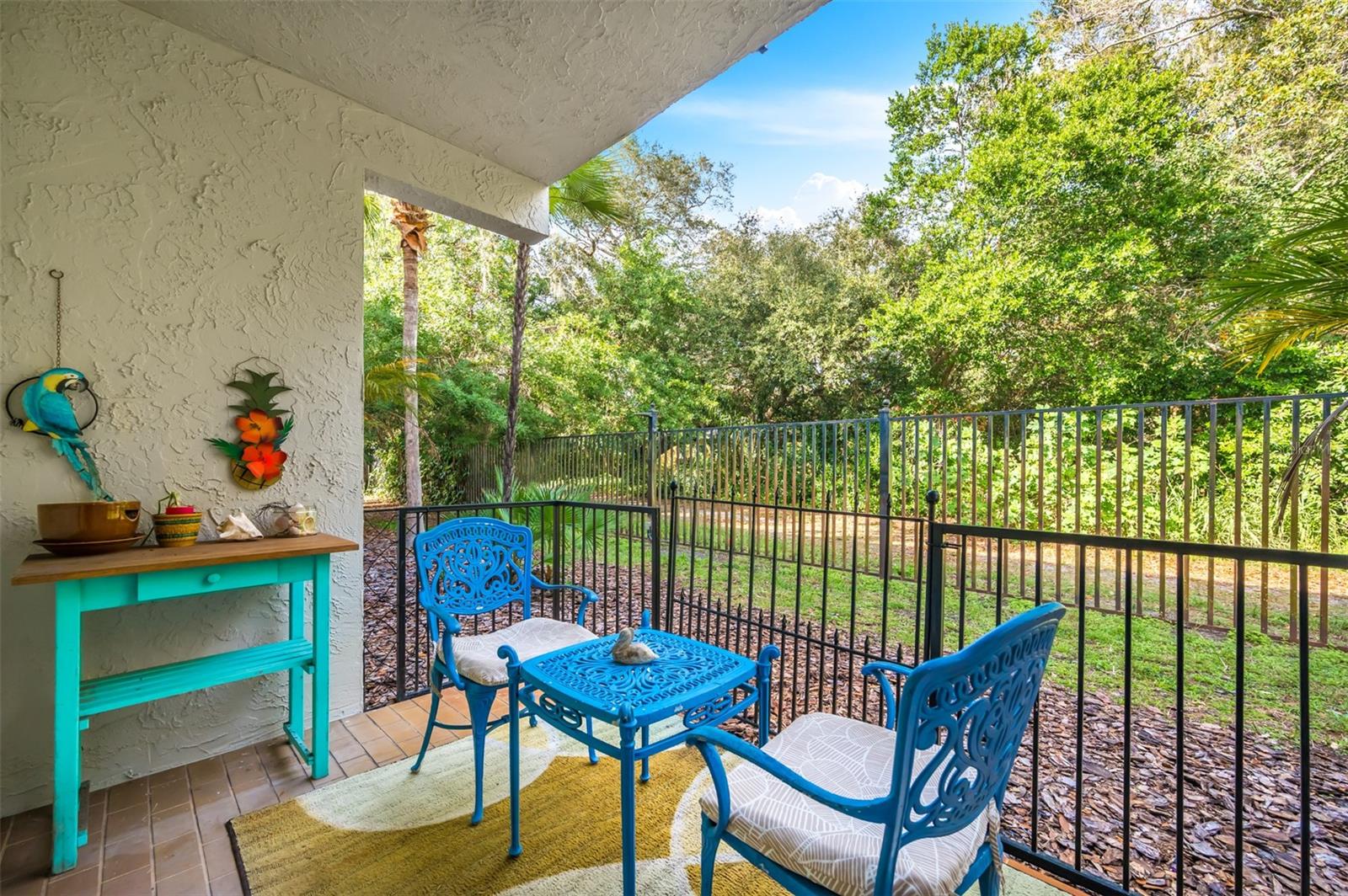 Image 10 of 56 For 708 Lyndhurst  104