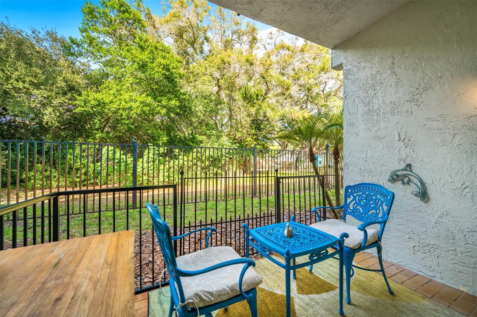 Image 11 of 56 For 708 Lyndhurst  104