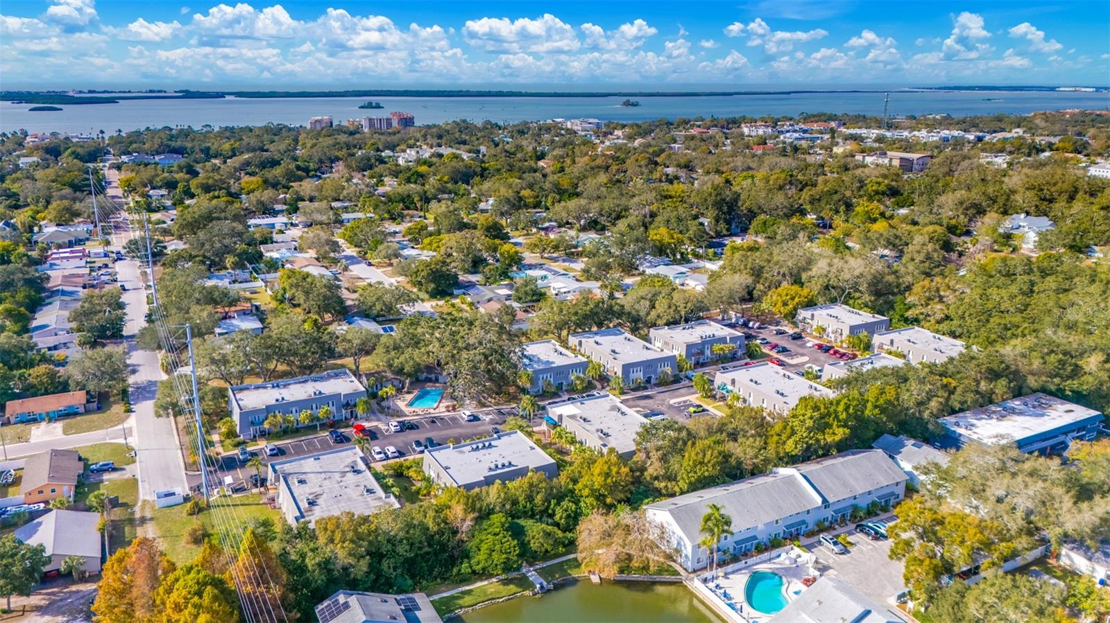 Image 45 of 56 For 708 Lyndhurst  104