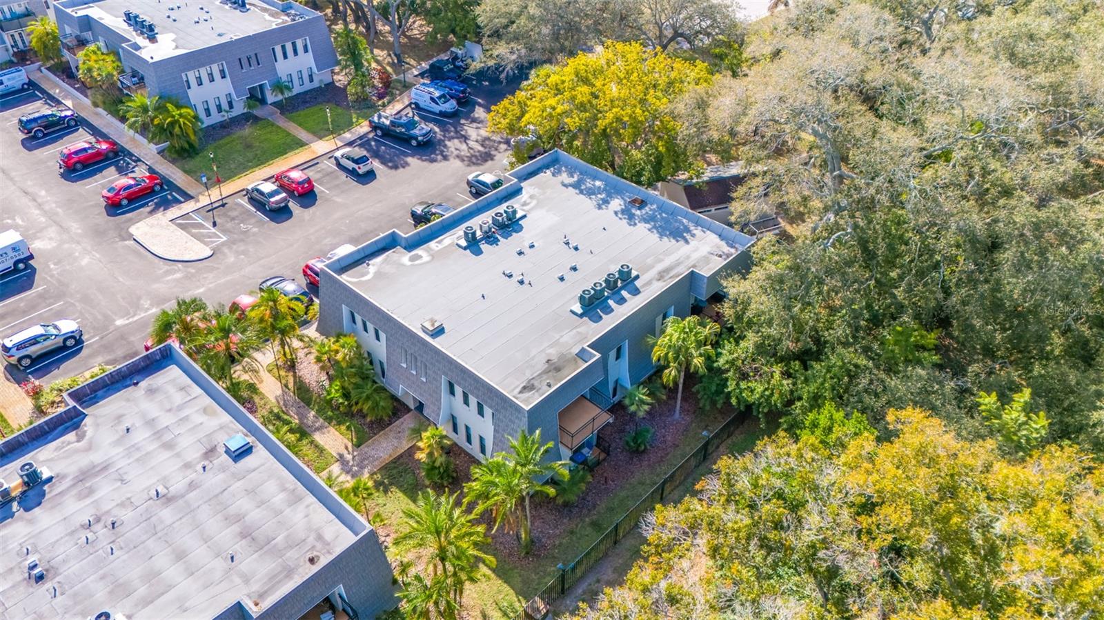 Image 50 of 56 For 708 Lyndhurst  104