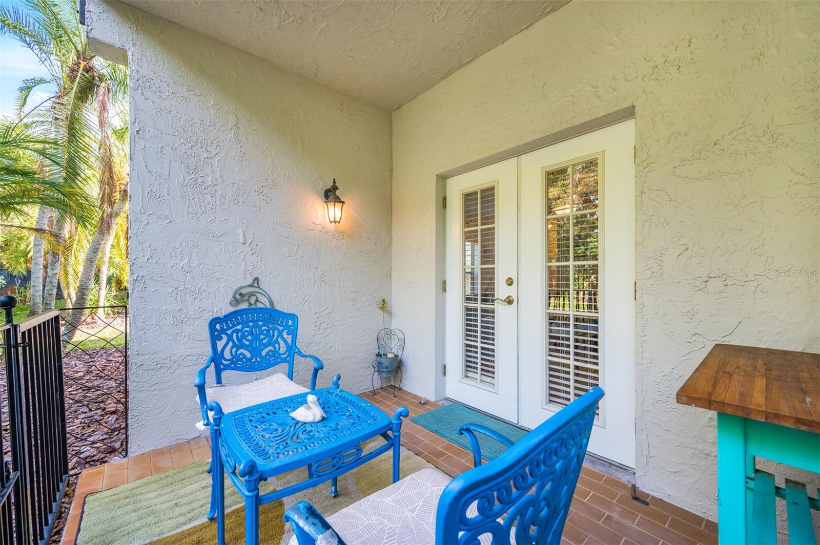 Image 8 of 56 For 708 Lyndhurst  104