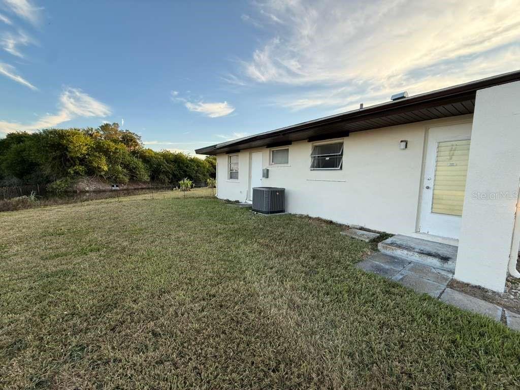 Image 7 of 11 For 21385 Gibralter Drive