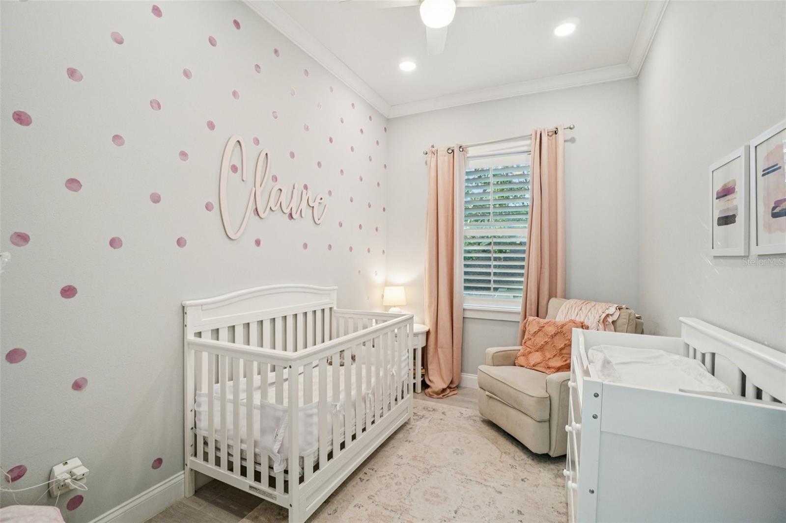 Listing photo id 24 for 3203 Fielder Street