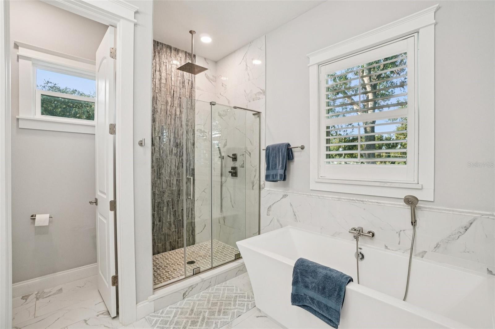 Listing photo id 32 for 3203 Fielder Street