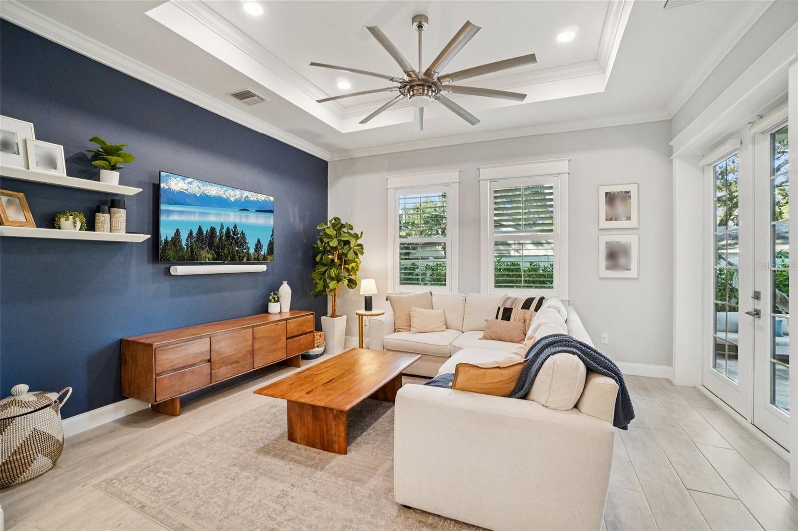 Listing photo id 5 for 3203 Fielder Street