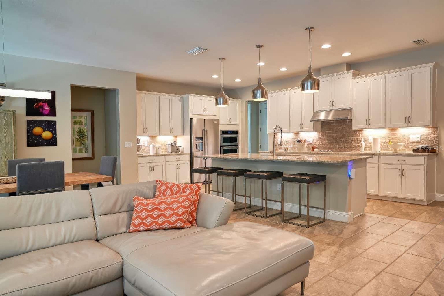 Image 16 of 21 For 11539 Tapestry Lane