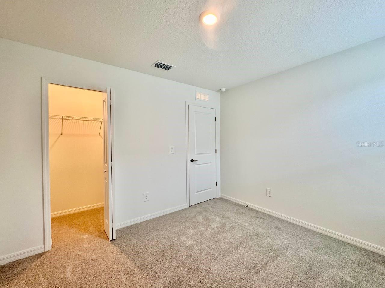 Image 30 of 46 For 17554 Pleasantview Blvd