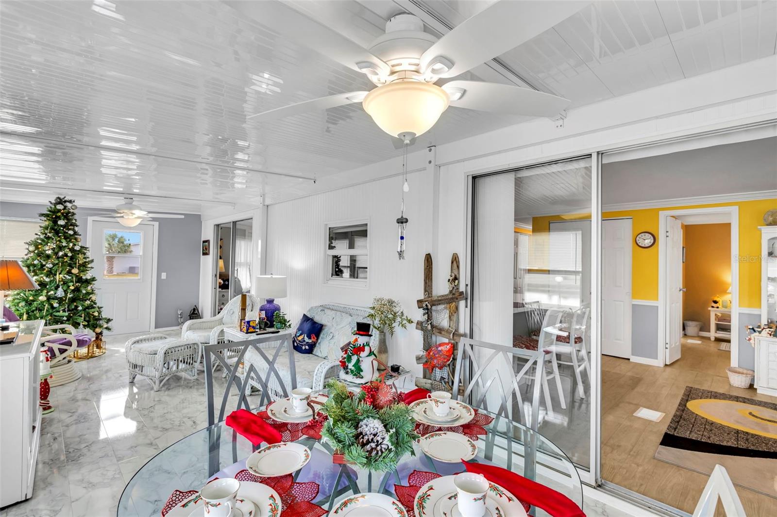 Image 14 of 100 For 400 Vivar  