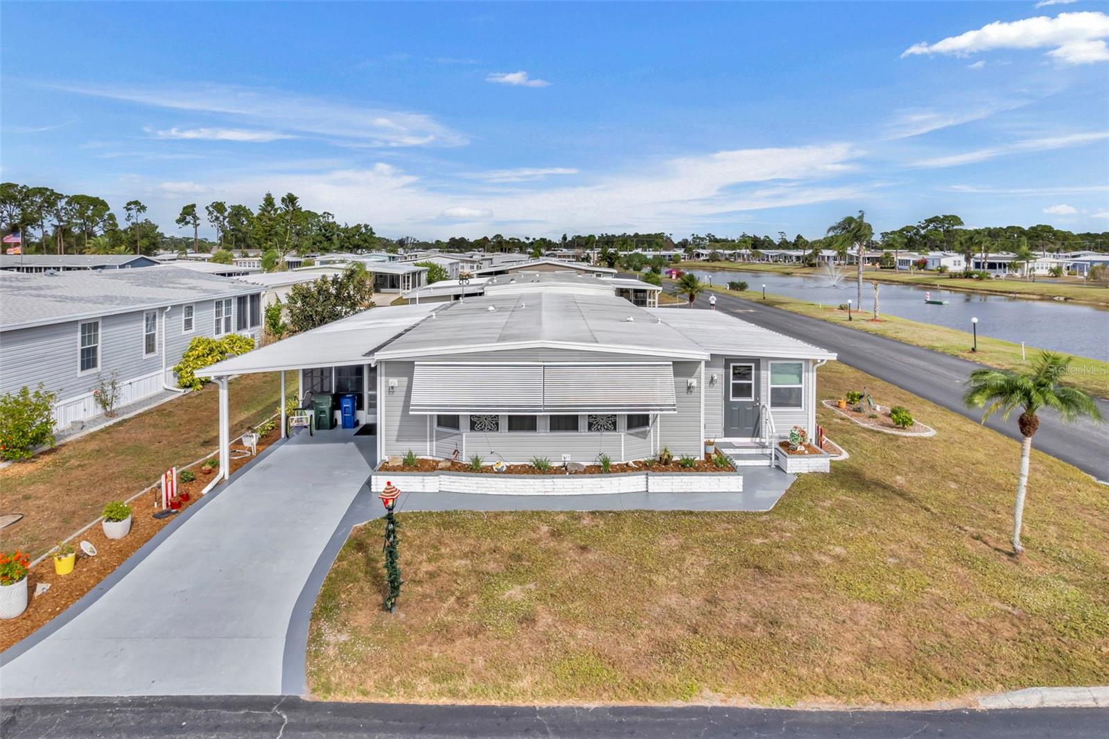 Image 26 of 100 For 400 Vivar  