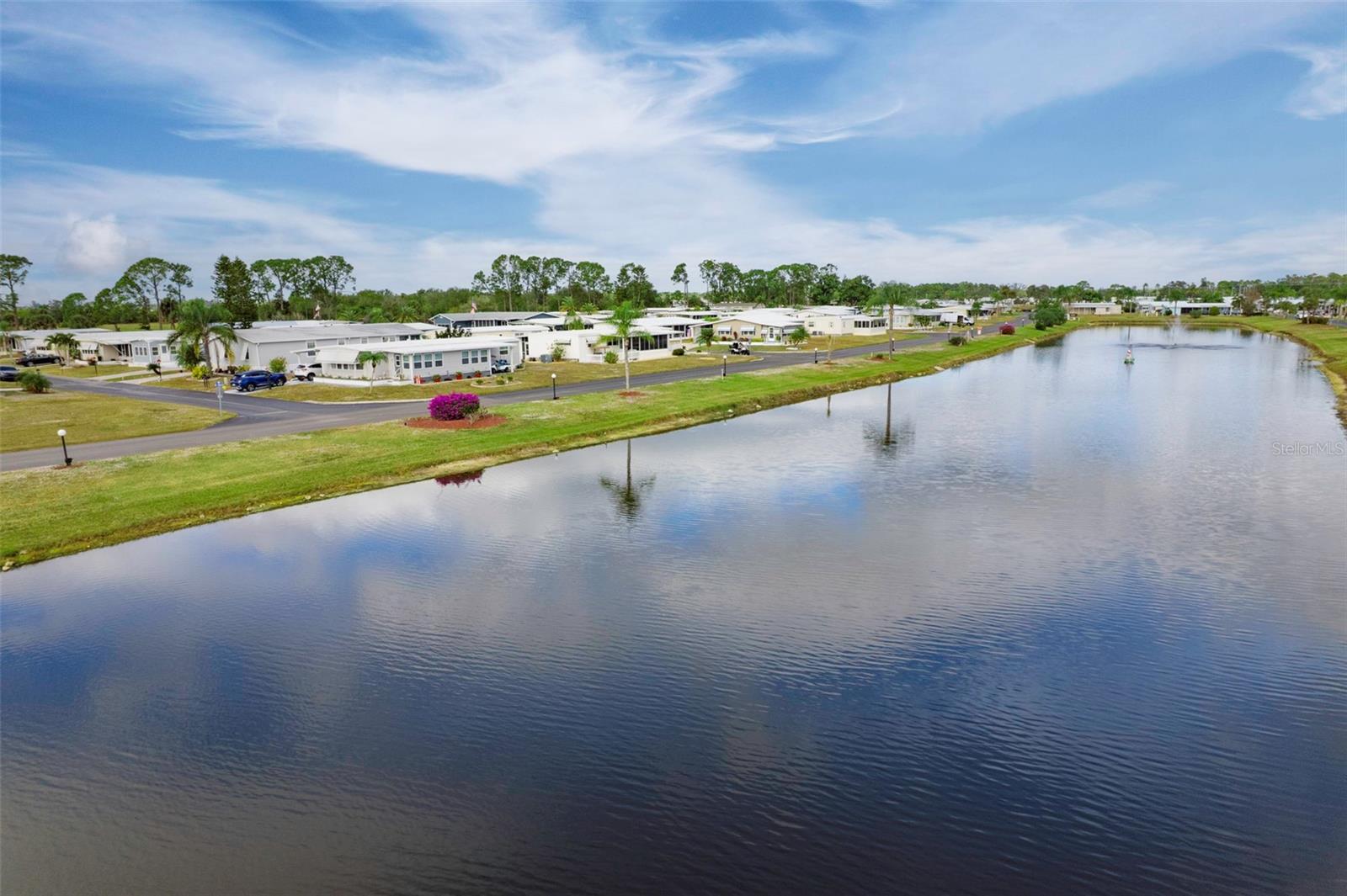 Image 6 of 100 For 400 Vivar  