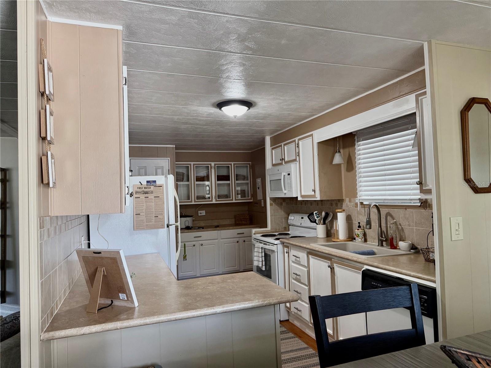 Image 8 of 31 For 7391 Harlow Street