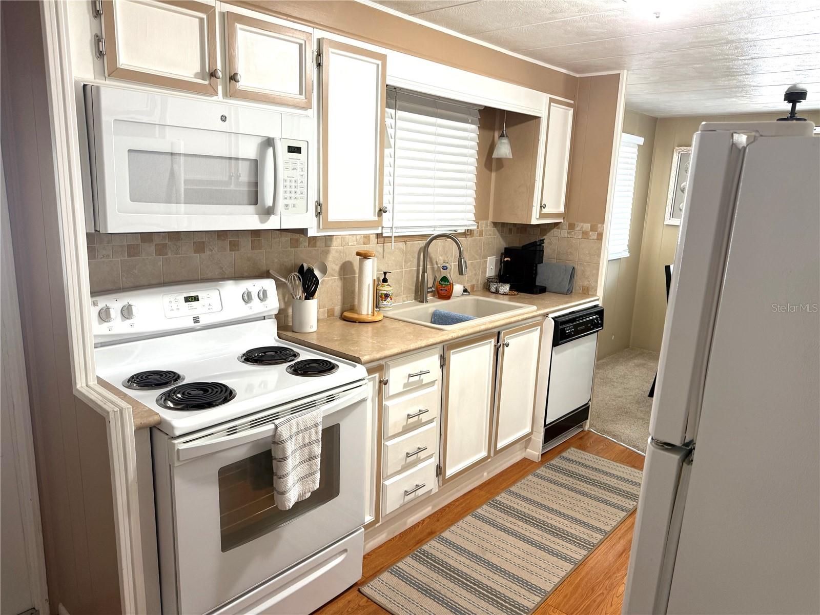 Image 9 of 31 For 7391 Harlow Street