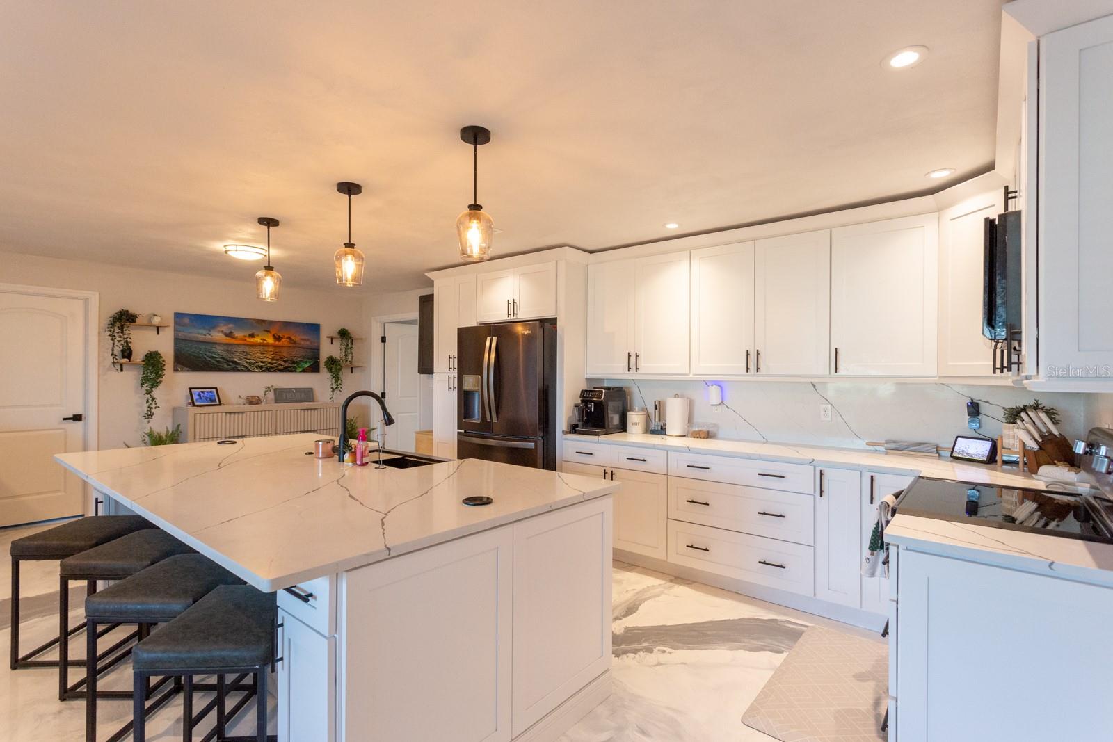 Image 3 of 24 For 6390 2nd Palm Point