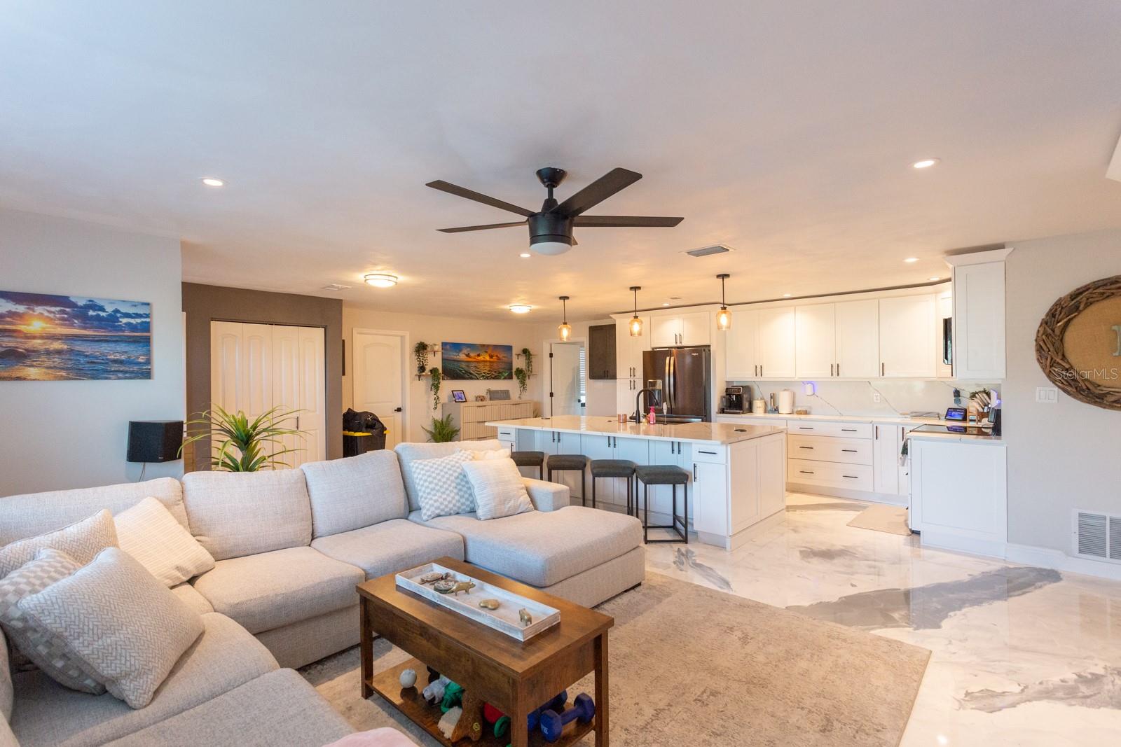 Image 5 of 24 For 6390 2nd Palm Point