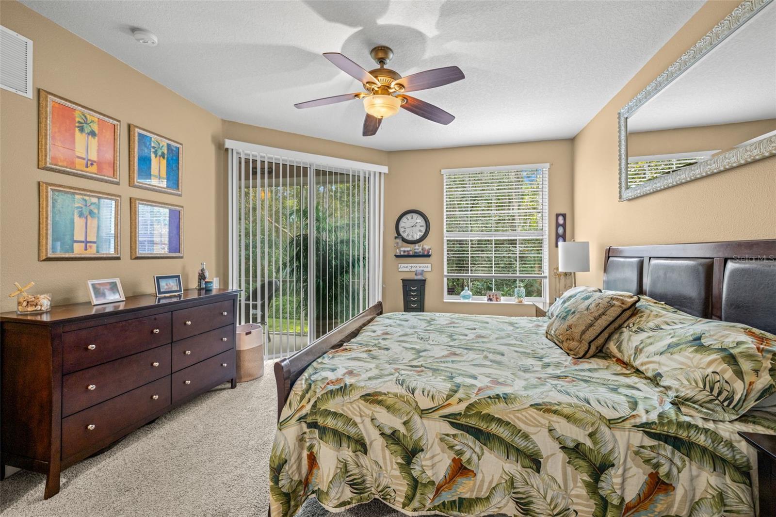 Image 17 of 30 For 810 Lantern Way