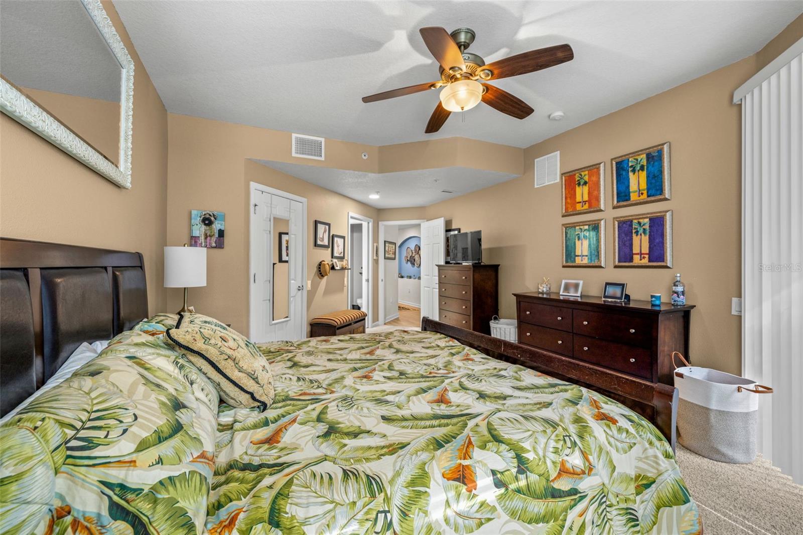 Image 18 of 30 For 810 Lantern Way