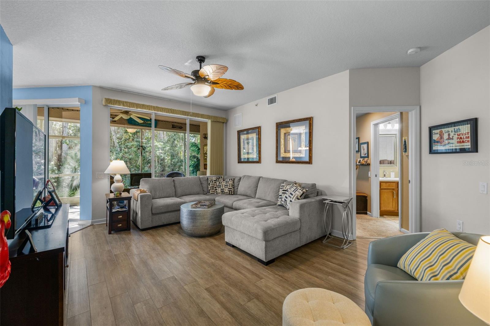 Image 7 of 30 For 810 Lantern Way