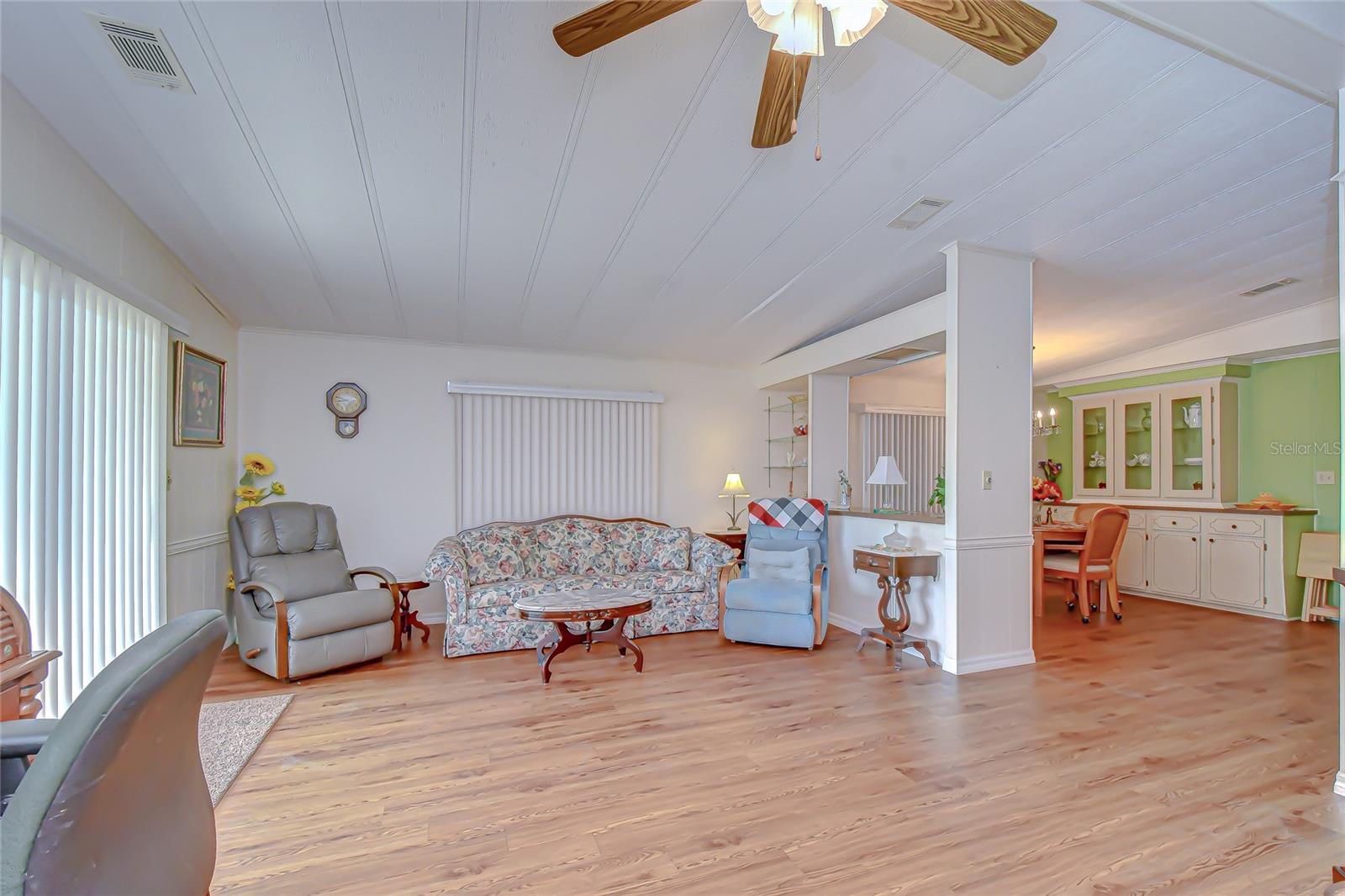 Image 17 of 47 For 35827 Brisa Drive