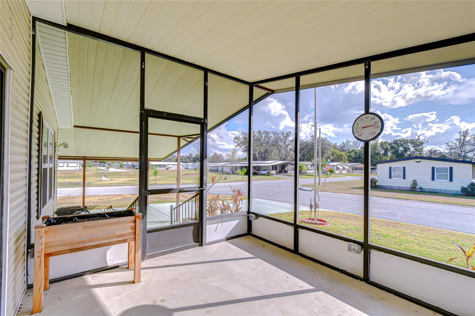 Image 37 of 47 For 35827 Brisa Drive