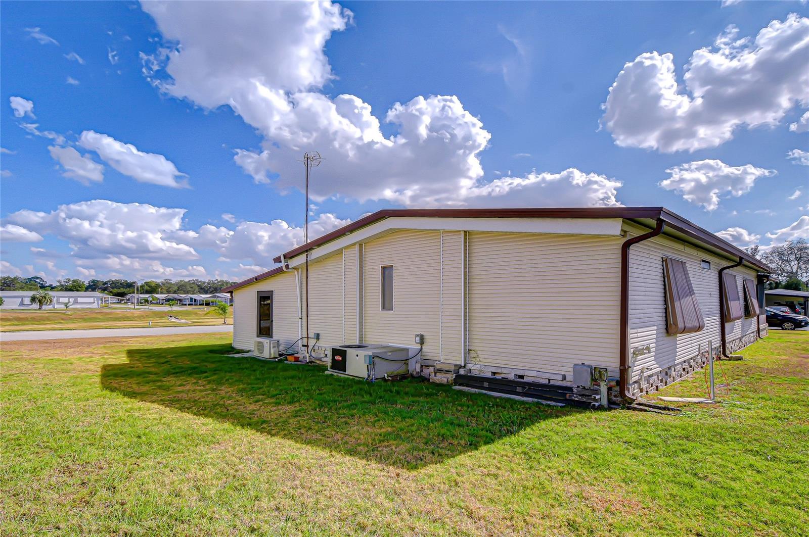 Image 6 of 47 For 35827 Brisa Drive