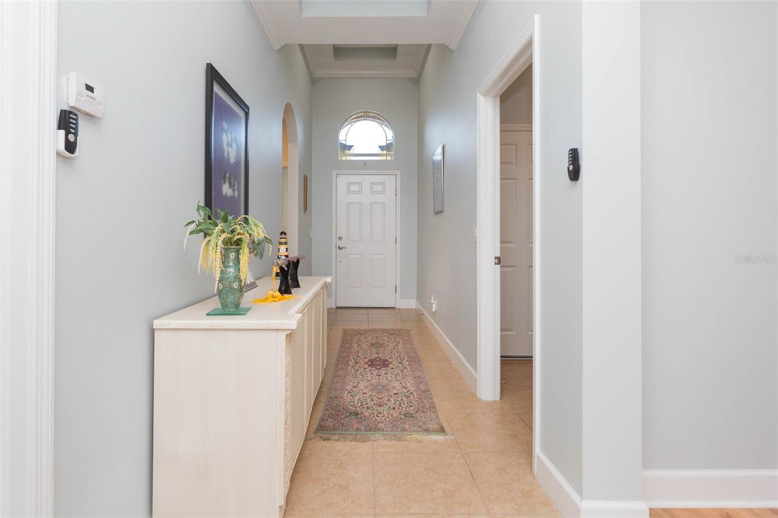 Image 4 of 60 For 712 Chipper Drive