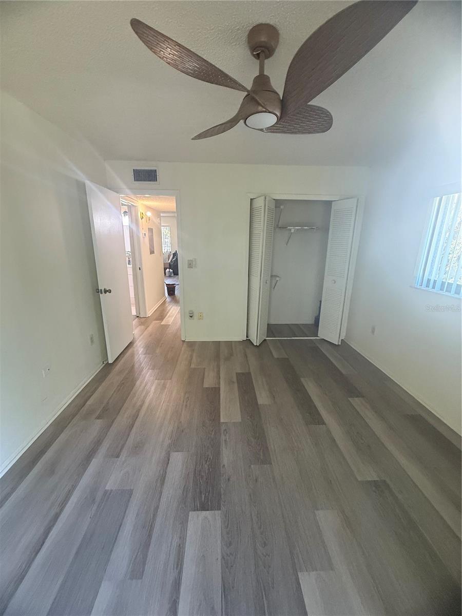 Image 17 of 31 For 11707 Raintree Village Boulevard C