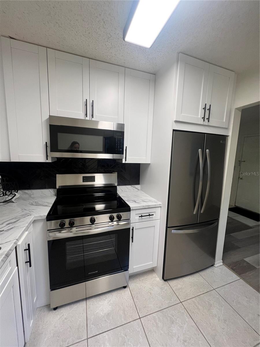 Image 5 of 31 For 11707 Raintree Village Boulevard C