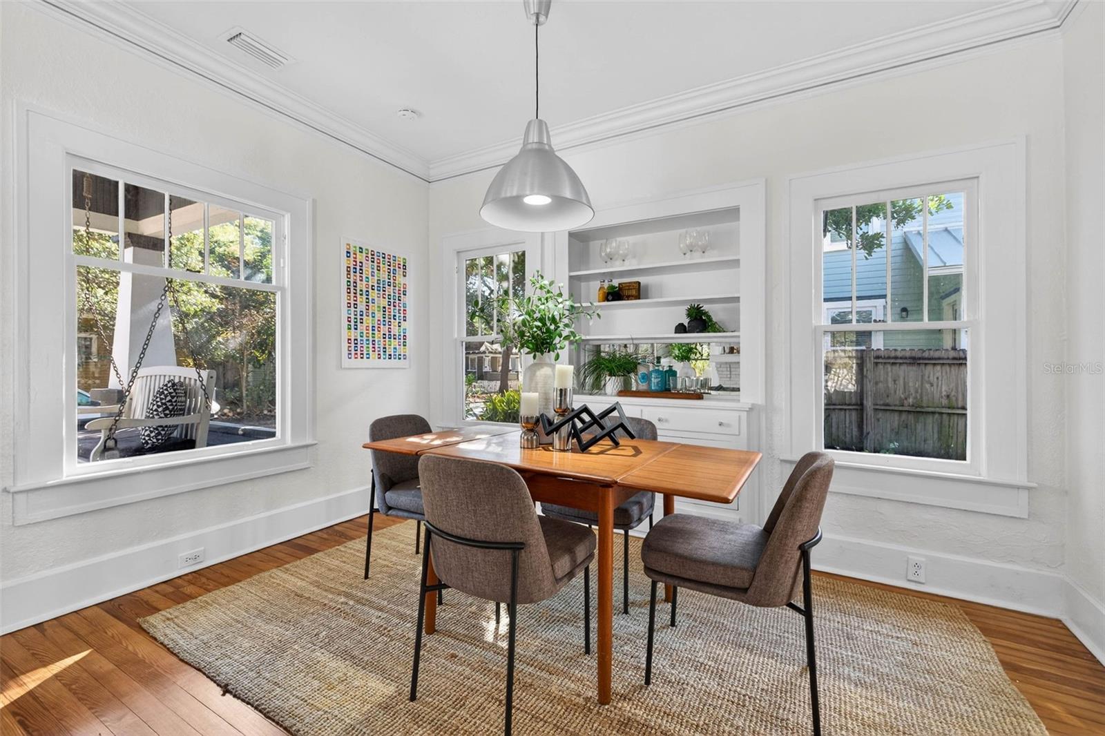 Image 20 of 38 For 736 6th Street N