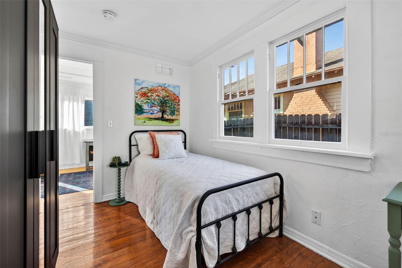 Image 29 of 38 For 736 6th Street N