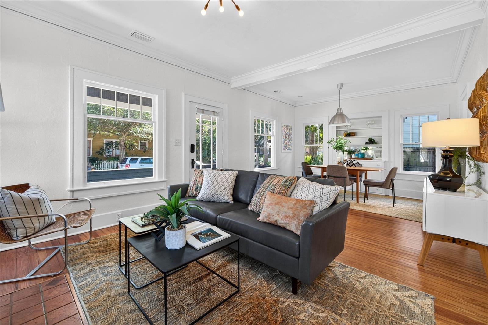 Image 5 of 38 For 736 6th Street N