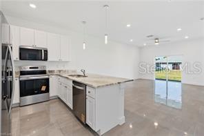 Image 2 of 11 For 326-328 Limerick Avenue S