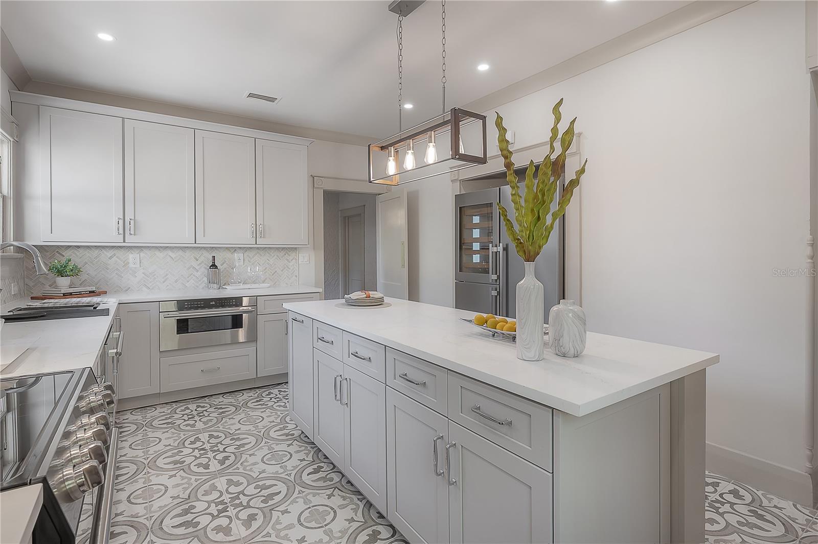 Image 29 of 67 For 316 Clifton Street