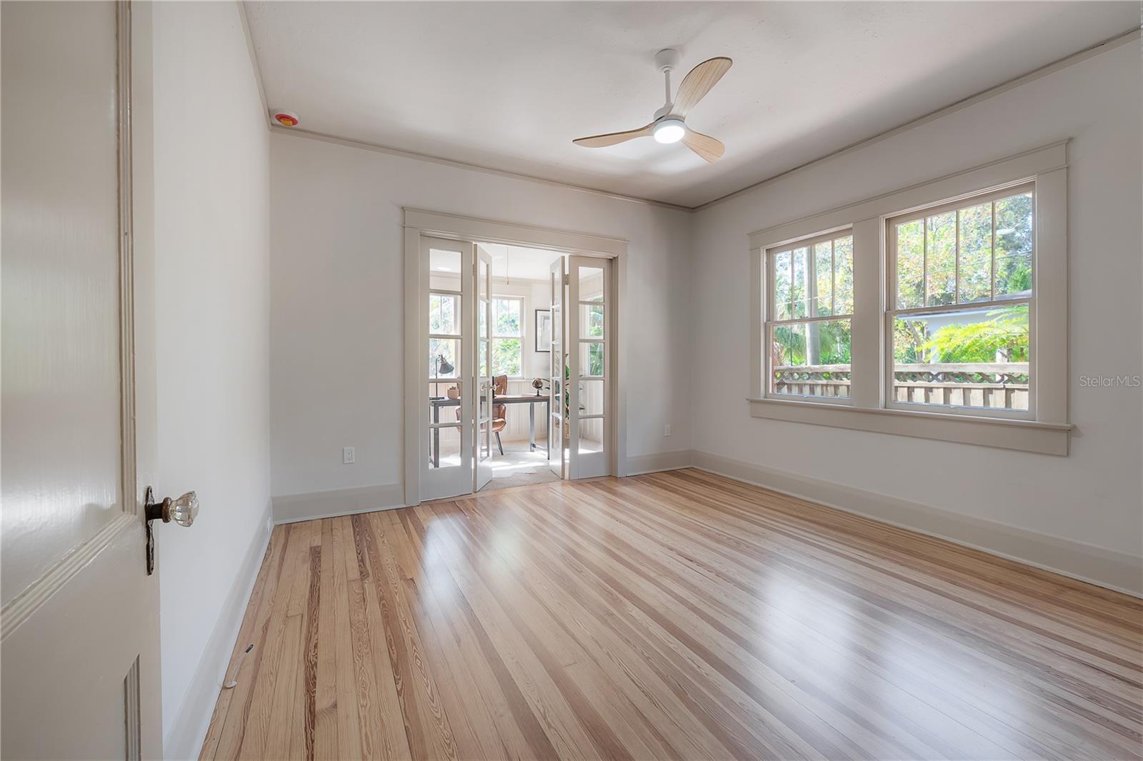 Image 34 of 67 For 316 Clifton Street