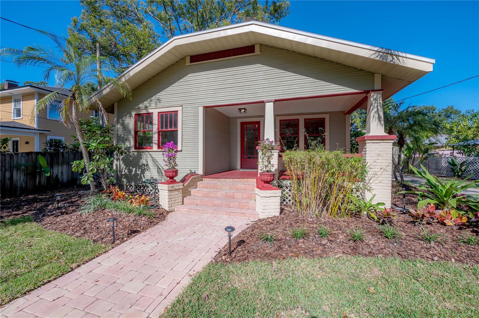 Image 52 of 67 For 316 Clifton Street